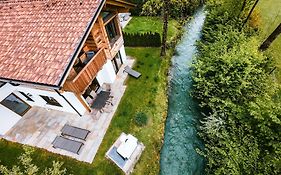 Riverside Chalet Alpspitze